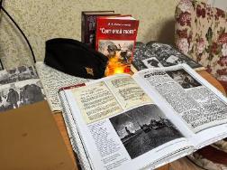 «Кошмаром грянула война, вонзилась в горло Ленинграда…» «Кошмаром грянула война, вонзилась в горло Ленинграда…»