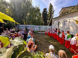 «Хотим признаться городу в любви…»