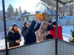 Покорми птиц зимой